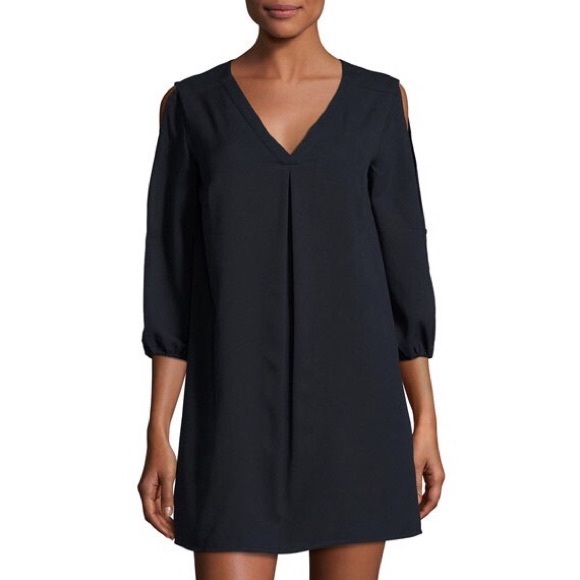 19 Cooper Cold Shoulder V Neck Shift Dress - Picture 2 of 7